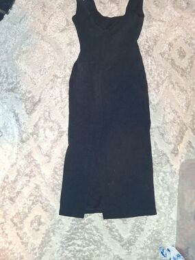 Black Sleeveless Maxi Dress